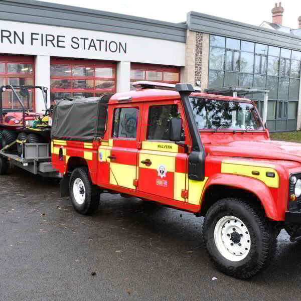 Land Rover & Trailer.