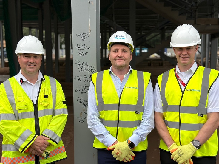 Topping out ceremony marks project milestone for new joint services hub